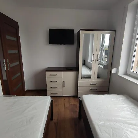 Karo: Twin House With Pool Area Near Zator And Energylandia Apartment Chocznia